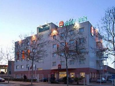 Ibis Barcelona Castelldefels.jpg
