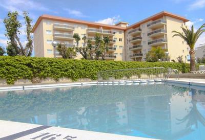 Apartamentos CYE Marina Pineda Park.jpg