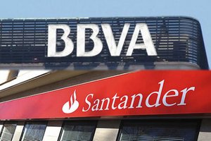      sabadell santander caixabank 