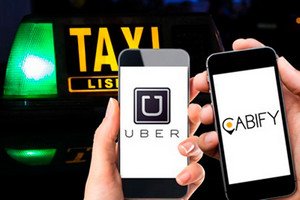 Uber  Cabify         