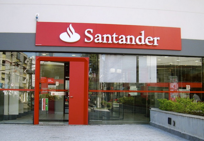   Santander     2023 