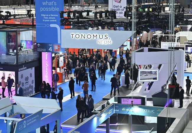   mwc mobile world congress   