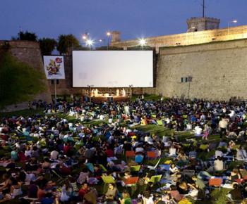 Кино на открытом воздухе SalaMontjuic 2014.jpg