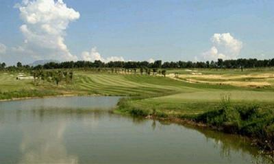 Real club de golf El Prat.jpg