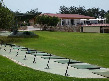 Гольф-клуб Vendrell Pitch &amp; Putt.jpg