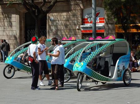 Велотакси в Барселоне.jpg