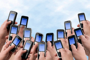 Подробнее о "Пользователей мобильной связи в Испании больше численности населения"