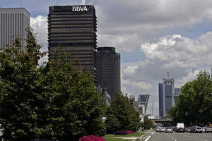Подробнее о "Банки в Испании: BBVA переходит на электронные отчетности с клиентами"