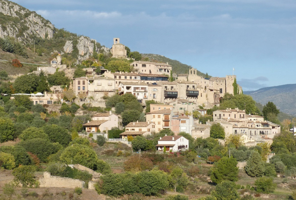 города каталонии, город artesa de segre испания 2.jpg