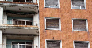 Подробнее о "В Каталонии штрафуют банки за пустующую недвижимость"