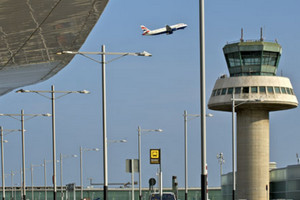 Подробнее о "Аэропорт Барселоны наращивает пассажиропоток быстрее всех в ЕС"