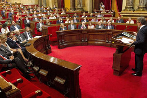 Подробнее о "Парламент Каталонии одобрил закон о чрезвычайных жилищных ситуациях"