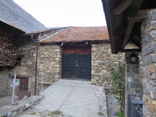 Подробнее о "Недвижимость в одной из лучших горных деревень Лериды"