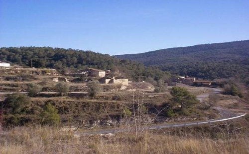 Подробнее о "Деревня с 14 домами в Таррагоне"