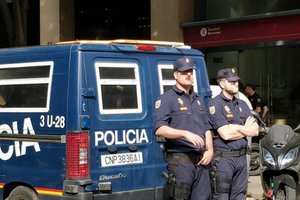 Подробнее о "В Каталонии проходит макрооперация против лиц, обвиняемых в незаконном финансировании "референдума""
