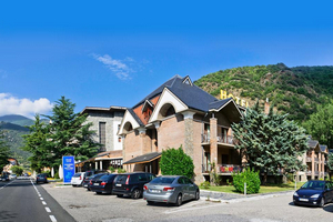 RVHotels Condes del Pallars.jpg