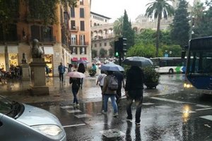 Подробнее о "Желтый уровень опасности из-за ливней в Каталонии и Валенсийском сообществе в этот четверг"