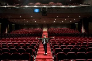 Подробнее о "Самый кассовый иллюзионист Европы по версии Forbes решил купить театр «Виктория» в Барселоне"