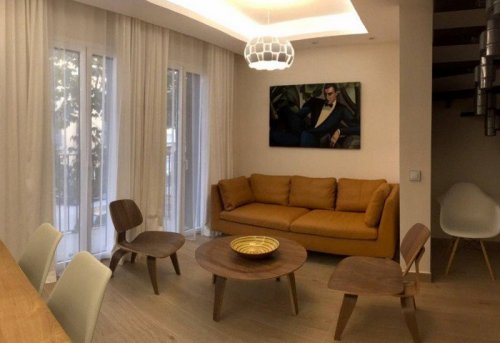 Подробнее о "Сдаются дизайнерские двухэтажные апартаменты с двумя спальнями в Сан-Фелиу-де-Гишольс"