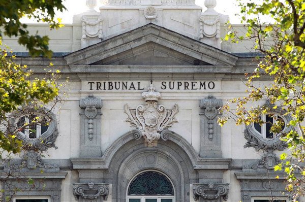 суд испании.jpg