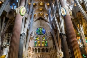 Подробнее о "В Барселоне стремительными темпами идет строительство Храма Святого Семейства"