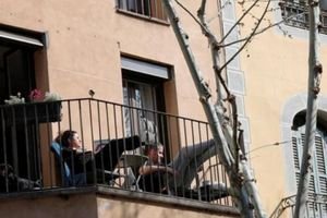 Подробнее о "Фитнес на балконе становится все более популярным в Барселоне"