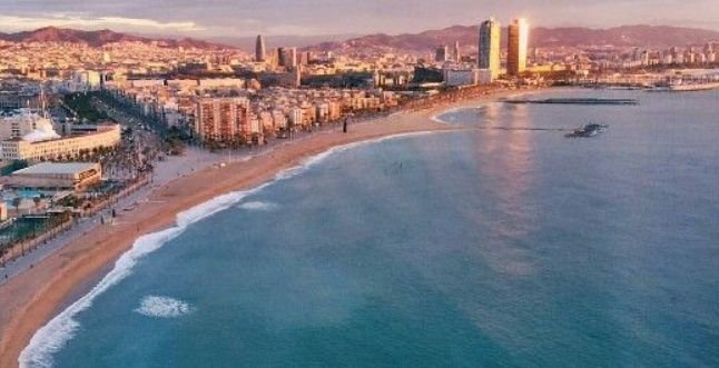 Подробнее о "В Барселоне можно будет прогуливаться по пляжам"