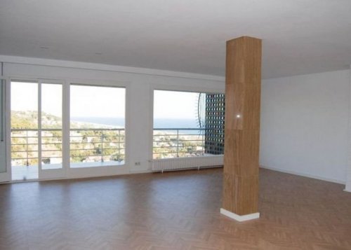 Подробнее о "Продается квартира с  панорамным видом на море в Кастельдефельс"