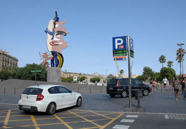 Подробнее о "78% испанцев предпочитают оставлять машины на охраняемой парковке во время своего отпуска"