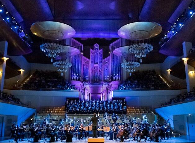 концерт в барселоне.jpg