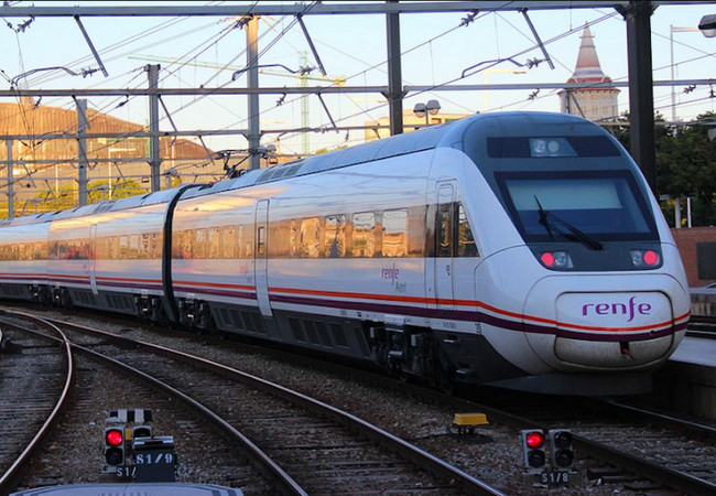 Подробнее о "Renfe увеличивает частоту поездов между Фигерес (Жирона) и Барселоной"