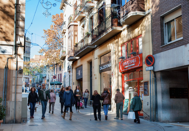 Подробнее о "В 2021 году в Мадриде и Барселоне количество арендуемых коммерческих помещений превысило уровень до пандемии"