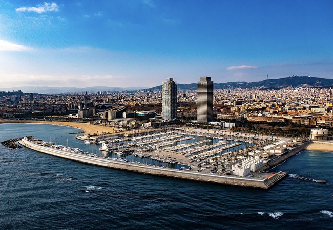 Подробнее о "Олимпийский порт Барселоны развивает «синюю экономику»"