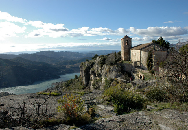 Подробнее о "Город, который не хочет быть одним из самых красивых мест в Испании"