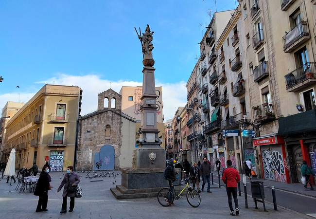 Подробнее о "Где находится самый старинный памятник в Барселоне"