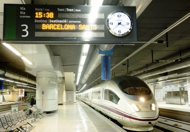 Подробнее о "«Renfe» увеличит количество поездов в дни проведения MWC"