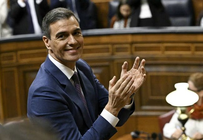 Подробнее о "Премьер-министром Испании вновь избран Педро Санчес"