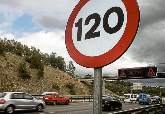 Подробнее о "В Испании изменены ограничения скорости на автострадах и автомагистралях"