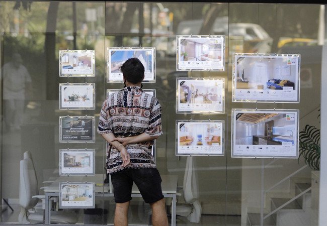 Подробнее о "Крупных собственников жилья в Испании ограничат в ценах на аренду"