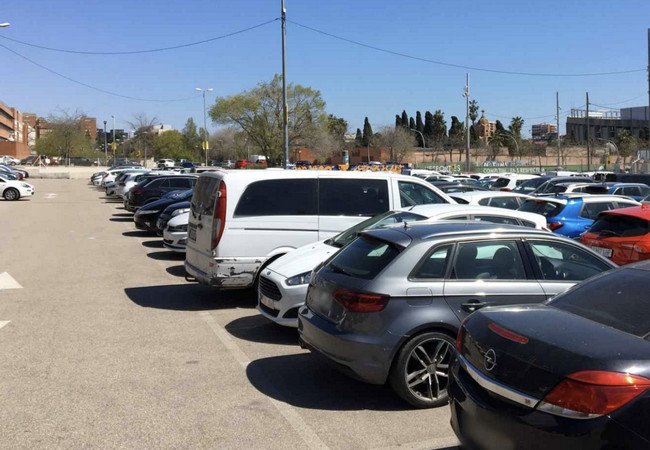 Подробнее о "Бесплатная парковка в Барселоне: где её можно найти?"