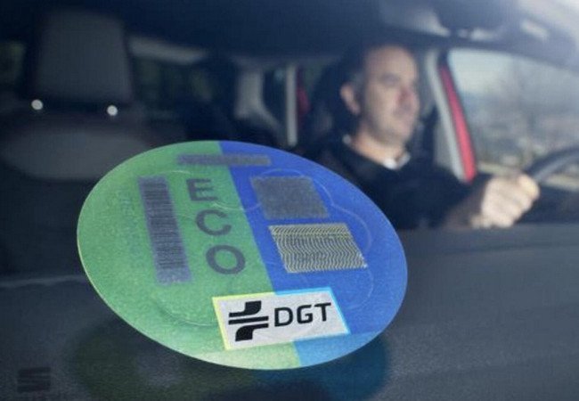 Подробнее о "Испания может ужесточить экологические требования для автомобилей: гибриды и электрокары под угрозой"