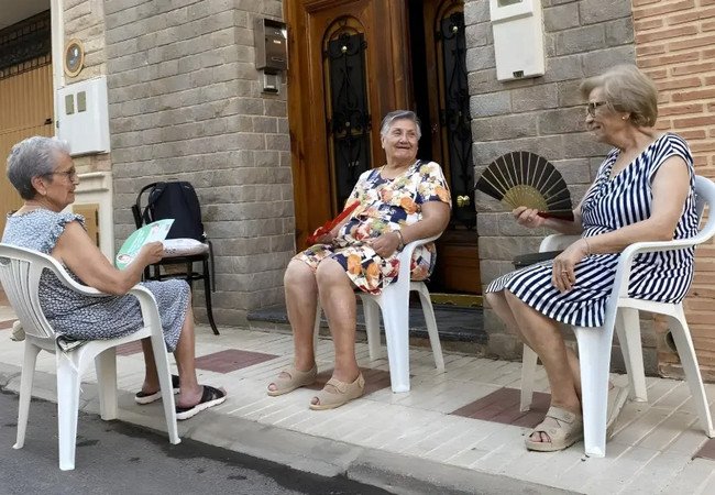 Подробнее о "Барселона усиливает контроль над летним досугом"