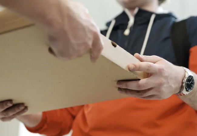 Подробнее о "Окупасы в Испании используют «трюк с пиццей», чтобы избежать выселения"