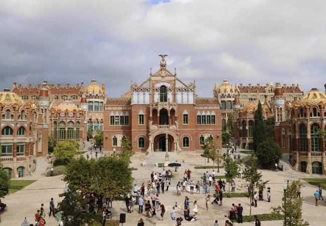 Подробнее о "Sant Pau: Архитектурный оазис Барселоны"