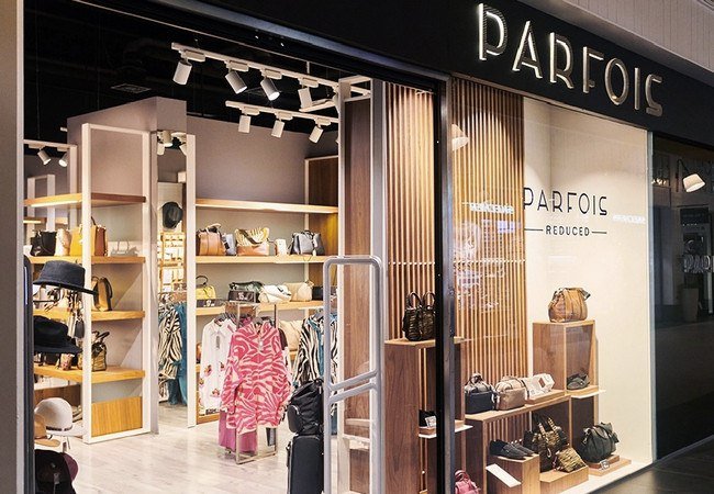 Подробнее о "Parfois открывает новый магазин в историческом здании на Рамбла в Барселоне"