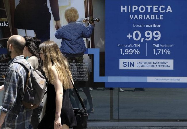 Подробнее о "Ипотека в Испании: штиль на рынке сохранится до конца года"