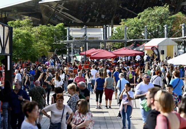 Подробнее о "Гастрономический праздник: «Mercat de Mercats»"