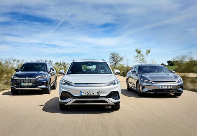Подробнее о "BYD рассматривает Испанию для строительства завода по производству электромобилей"