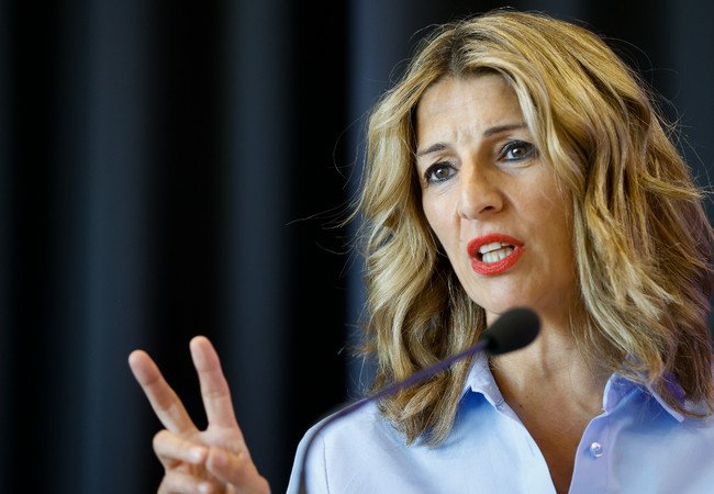 Подробнее о "Йоланда Диас предлагает запретить покупку вторых домов и ограничить рынок недвижимости для нерезидентов"