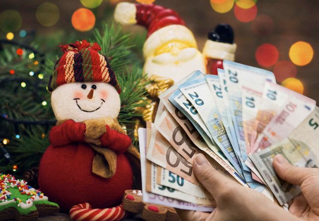 Подробнее о "Кому из пенсионеров Испании не положена рождественская выплата в 2025 году"